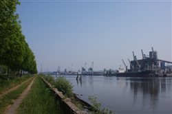 La Seine et la zone industrielle de Grand-Couronne - Val-de-la-Haye